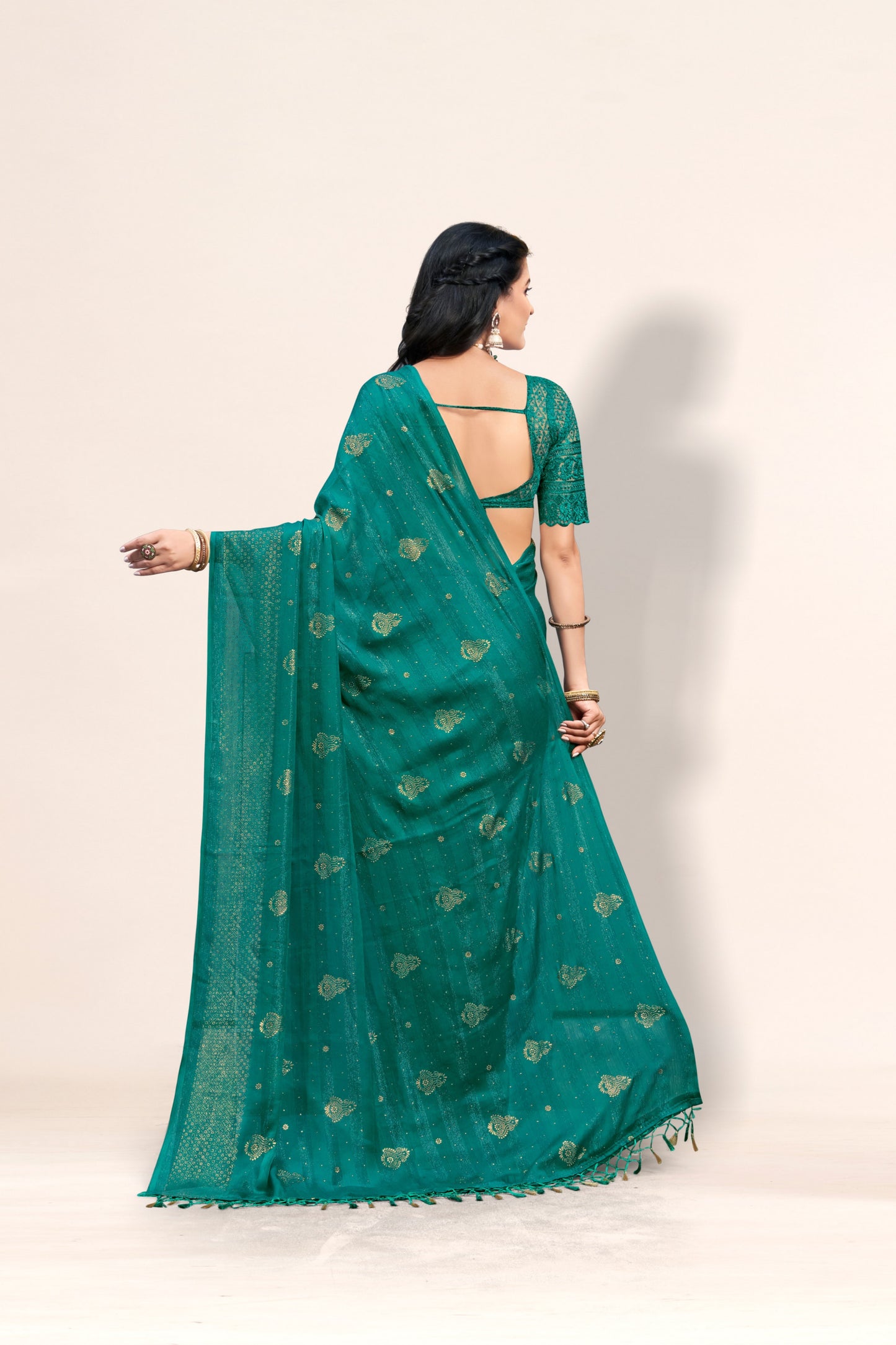 Shubhnamastu Multicolor Jari Patta Saree with Elegant Design (8 Colours Available). **
