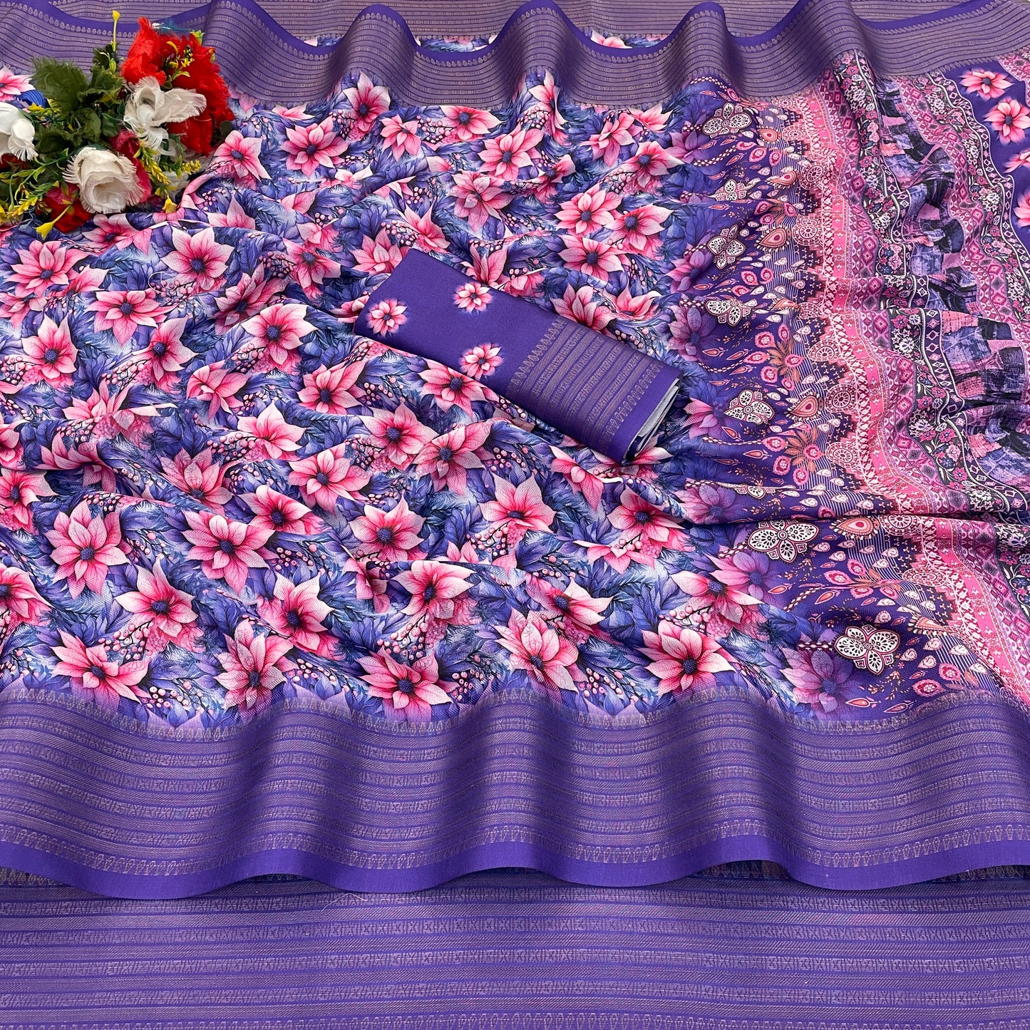 Jasmine Elegance Polyester Saree – Simplistic Beauty with a Modern Edge***