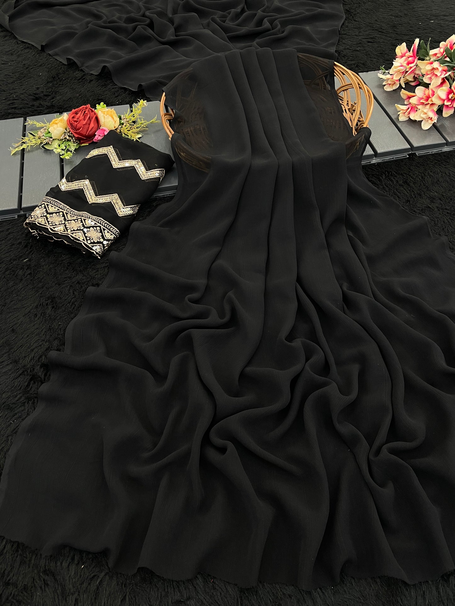 Lavish Saree in Zomato Dark Sequence Fabric – Luxury in Every Thread!(Zomato Dark Sequence Digital.)