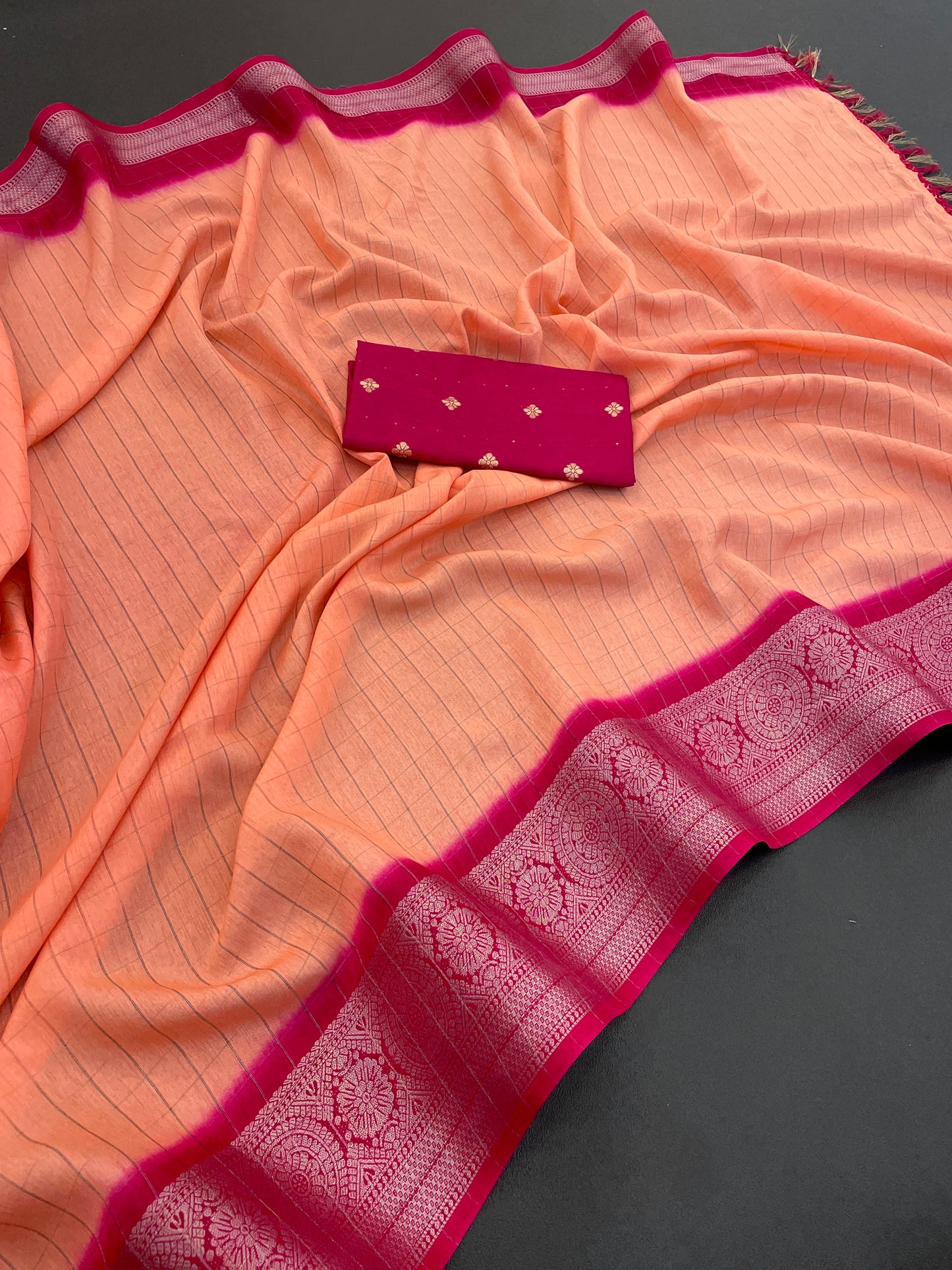 Range Rover Saree in Dola Jari: Your Style Statement