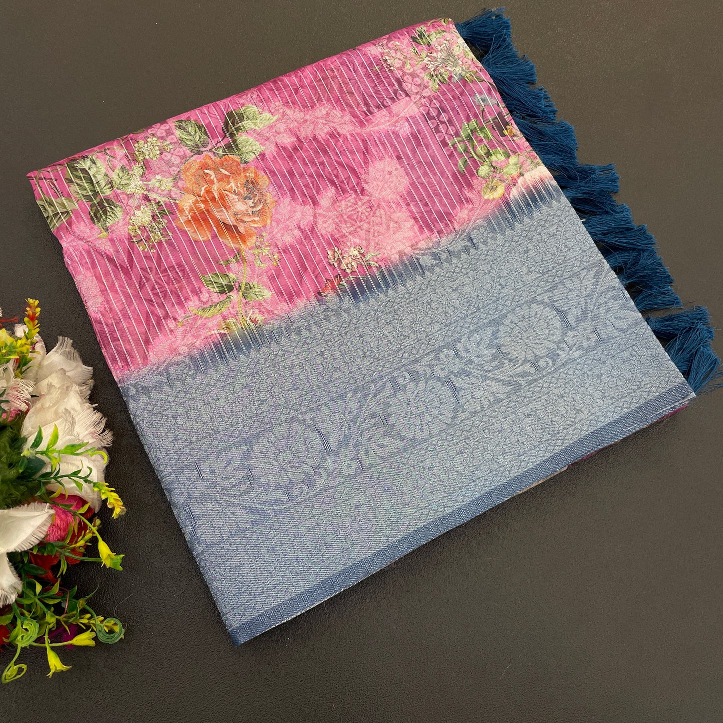 Sparkle Rang Phool Polyester Saree – A Bloom of Vibrant Elegance