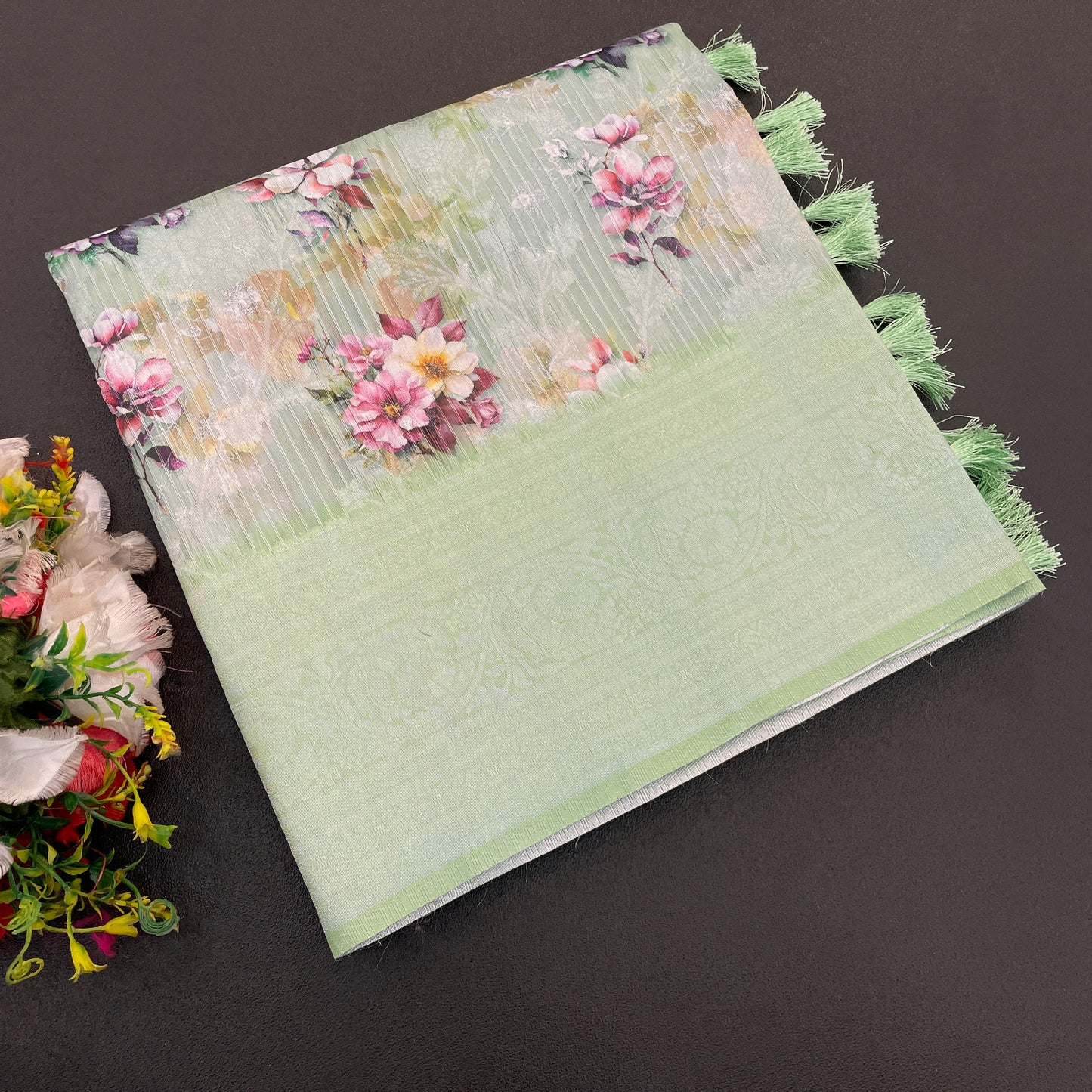 Sparkle Rang Phool Polyester Saree – A Bloom of Vibrant Elegance