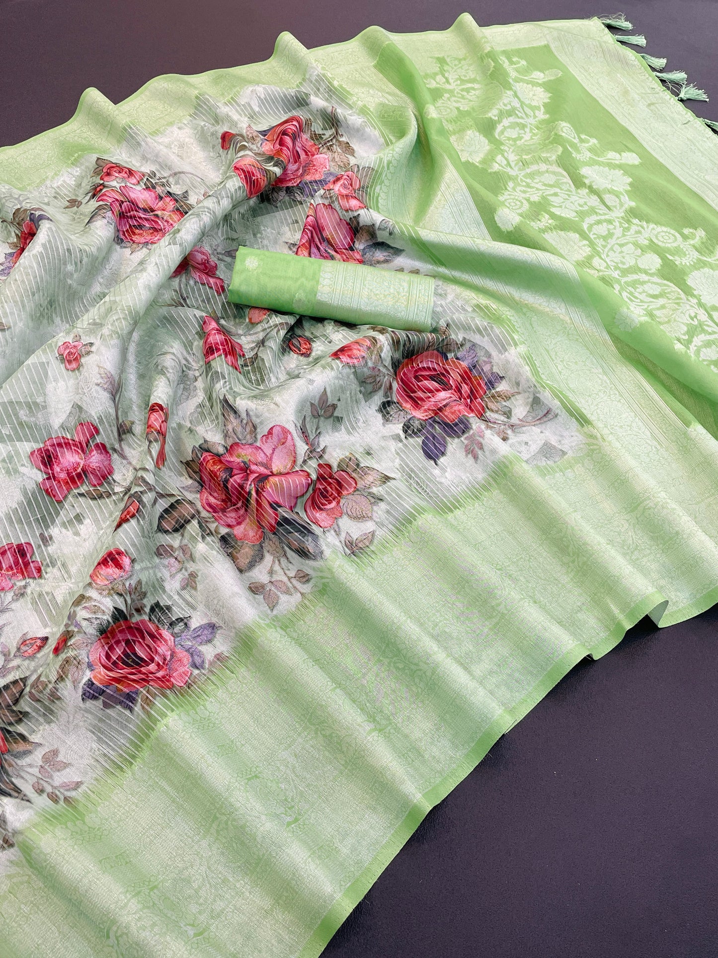 Sparkle Rang Phool Polyester Saree – A Bloom of Vibrant Elegance