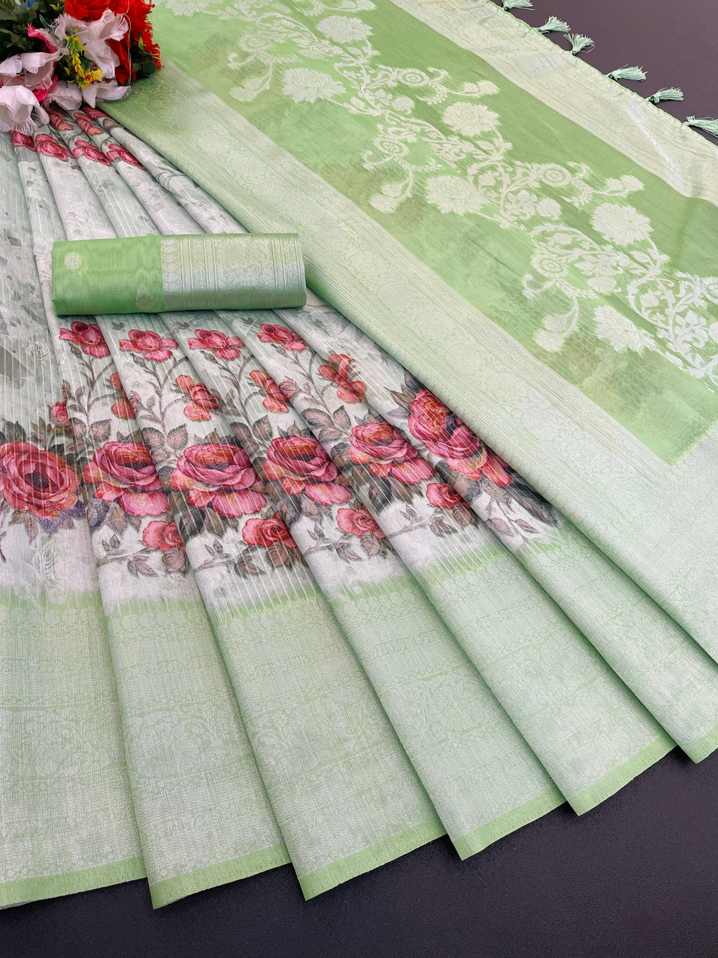 Sparkle Rang Phool Polyester Saree – A Bloom of Vibrant Elegance