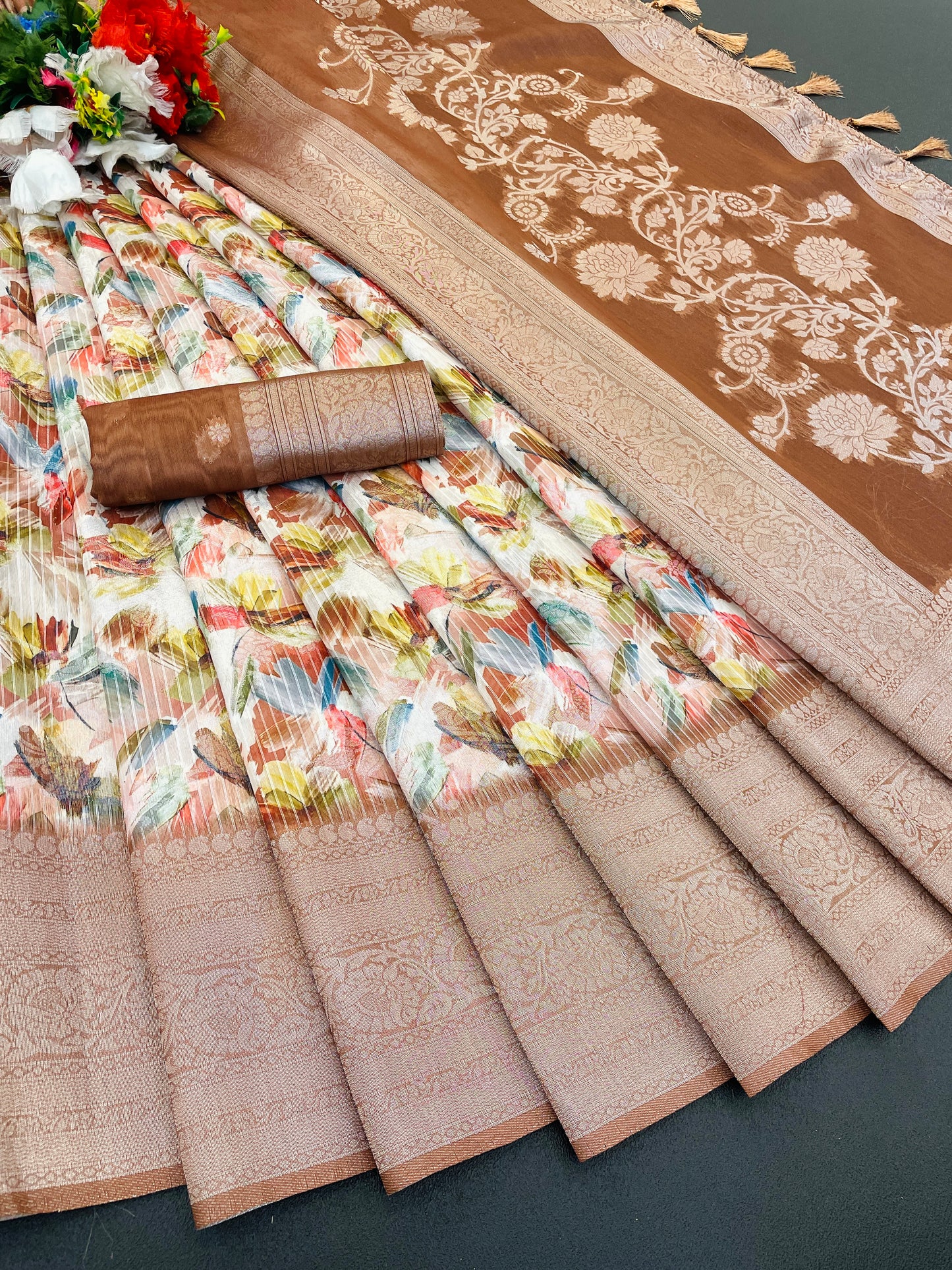Sparkle Rang Phool Polyester Saree – A Bloom of Vibrant Elegance