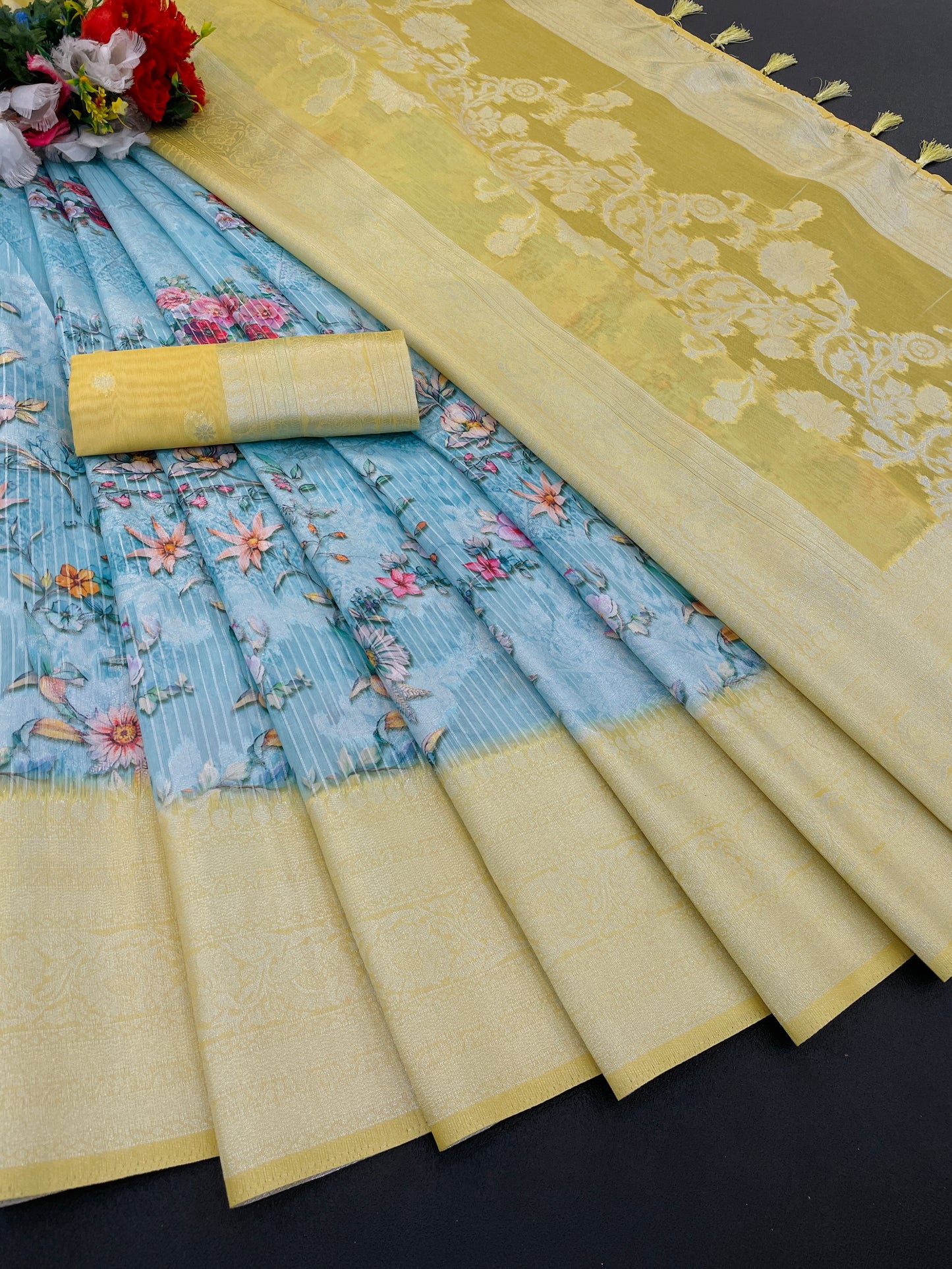 Sparkle Rang Phool Polyester Saree – A Bloom of Vibrant Elegance