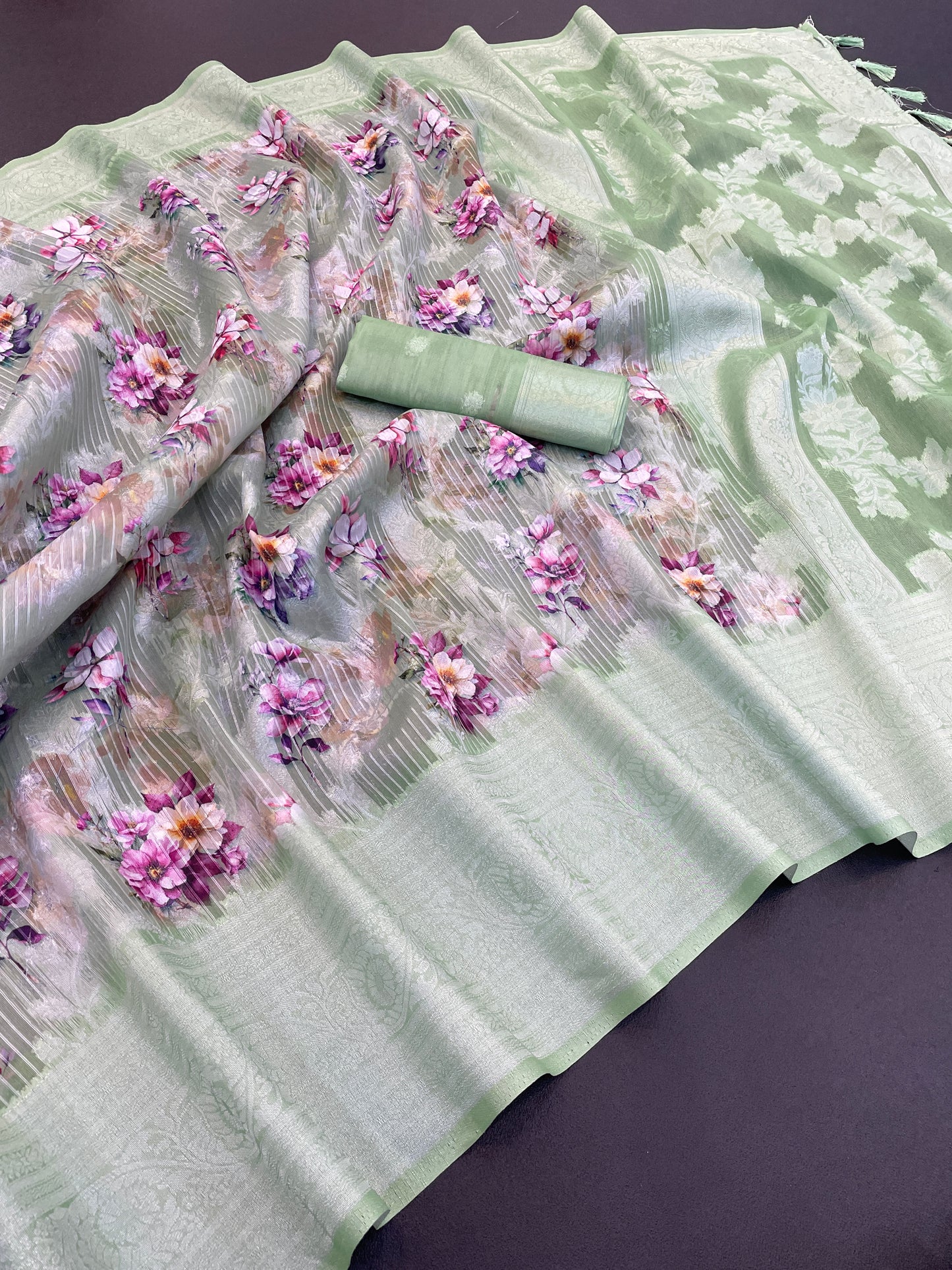 Sparkle Rang Phool Polyester Saree – A Bloom of Vibrant Elegance