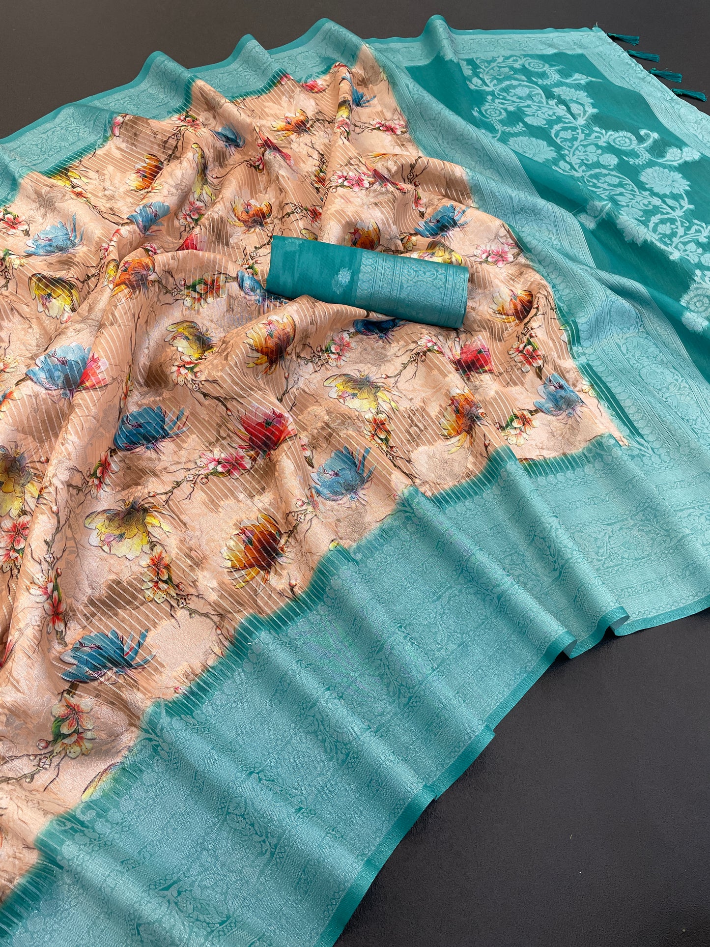 Sparkle Rang Phool Polyester Saree – A Bloom of Vibrant Elegance