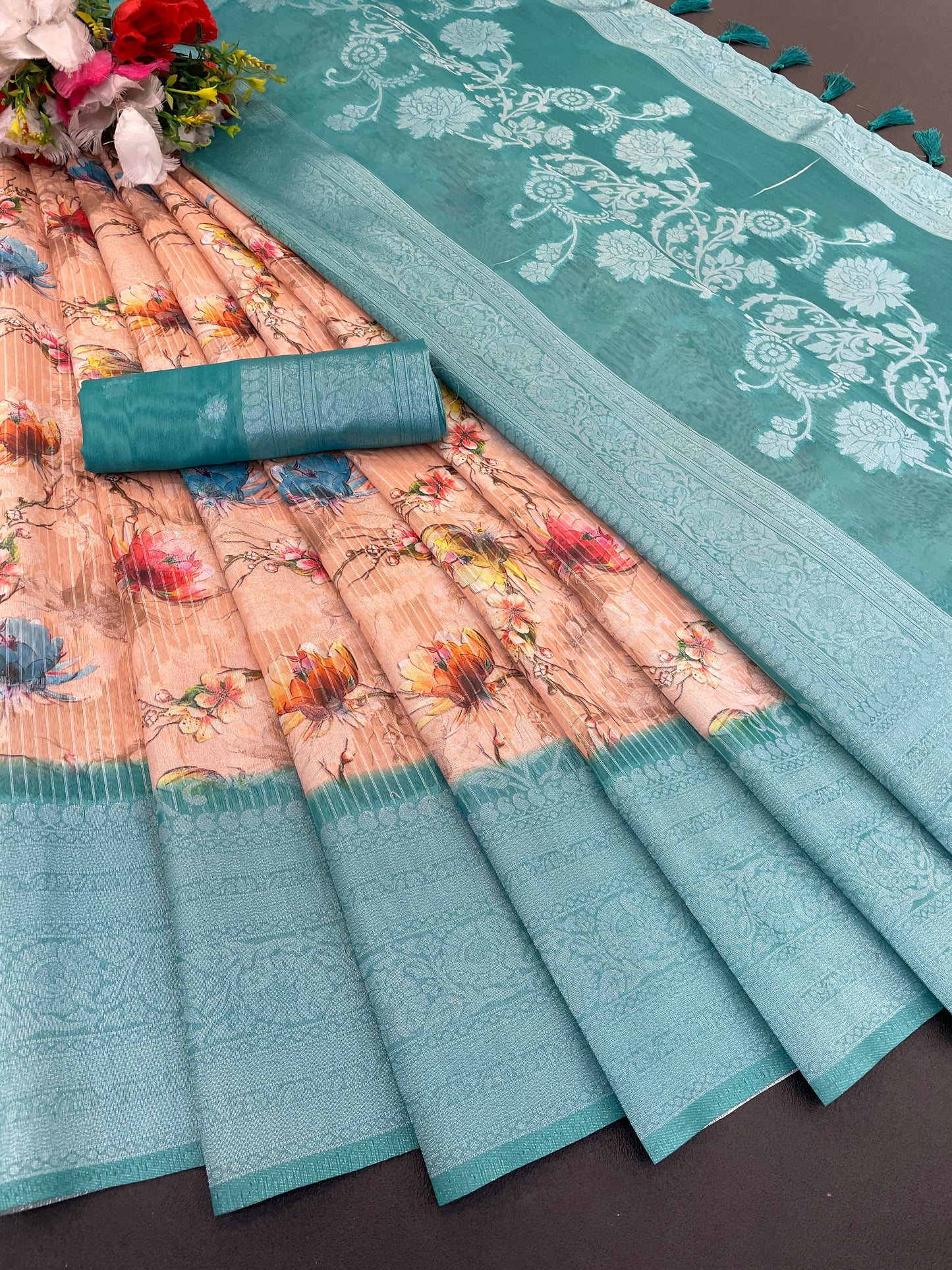 Sparkle Rang Phool Polyester Saree – A Bloom of Vibrant Elegance