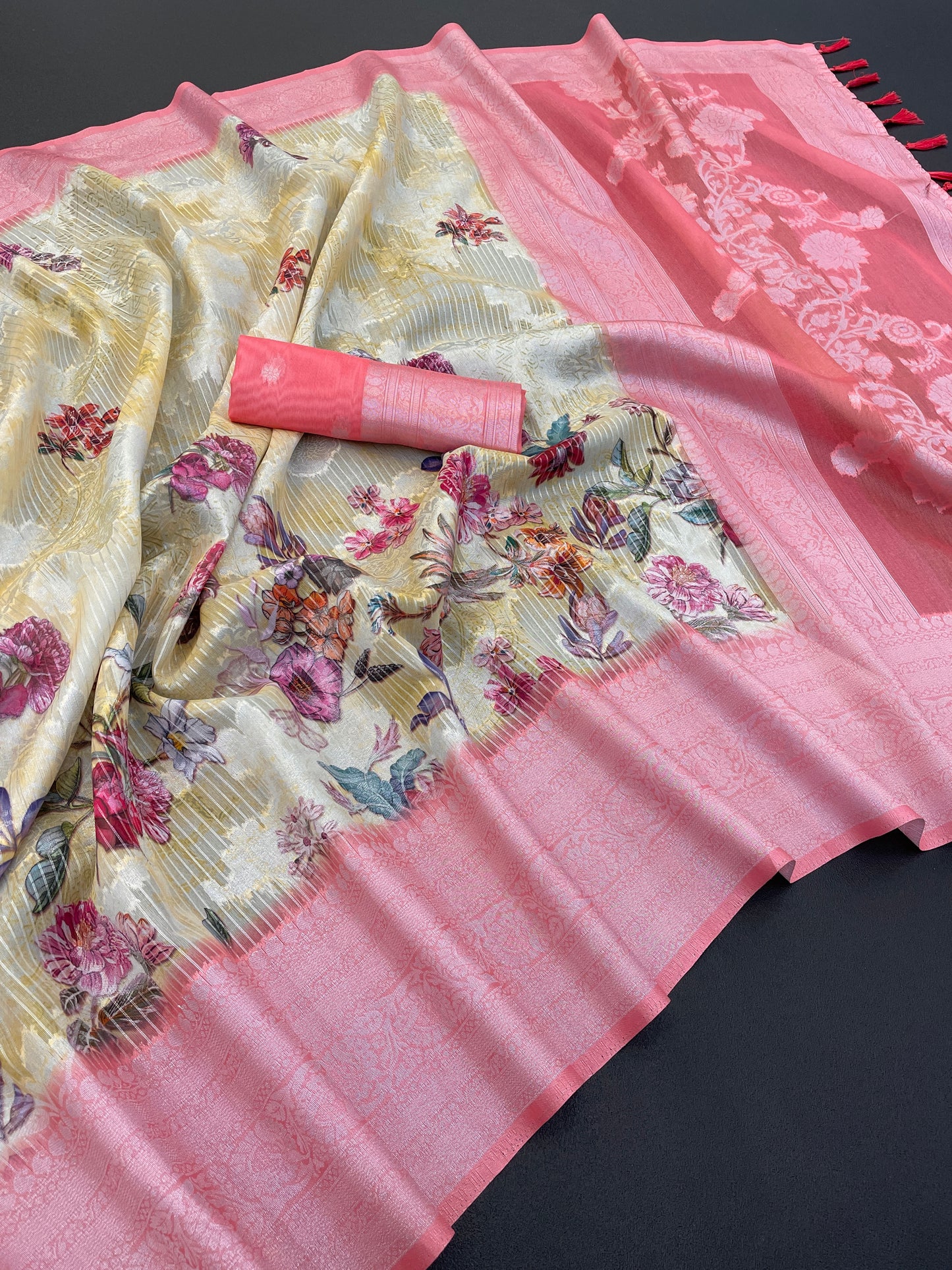 Sparkle Rang Phool Polyester Saree – A Bloom of Vibrant Elegance