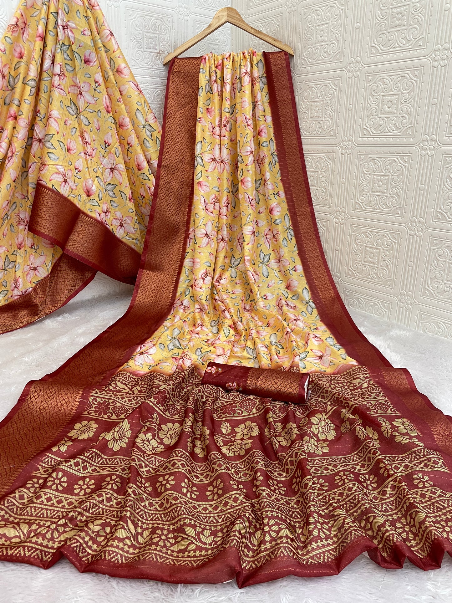 Classic Reco Jari – A Lustrous Blend of Heritage and Glamour