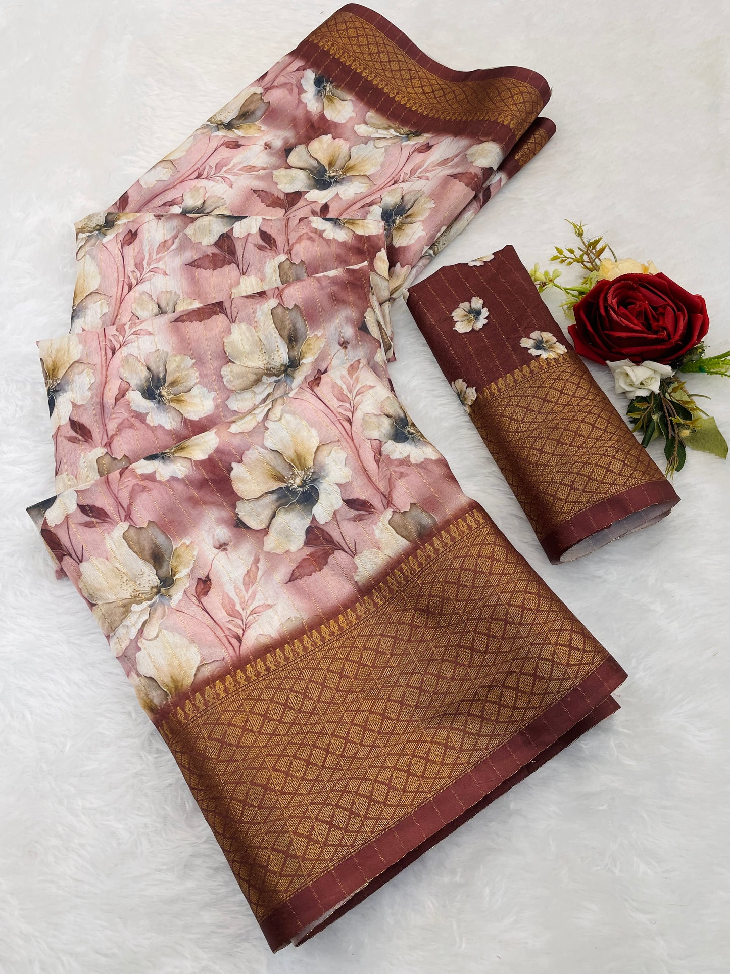 Classic Reco Jari – A Lustrous Blend of Heritage and Glamour