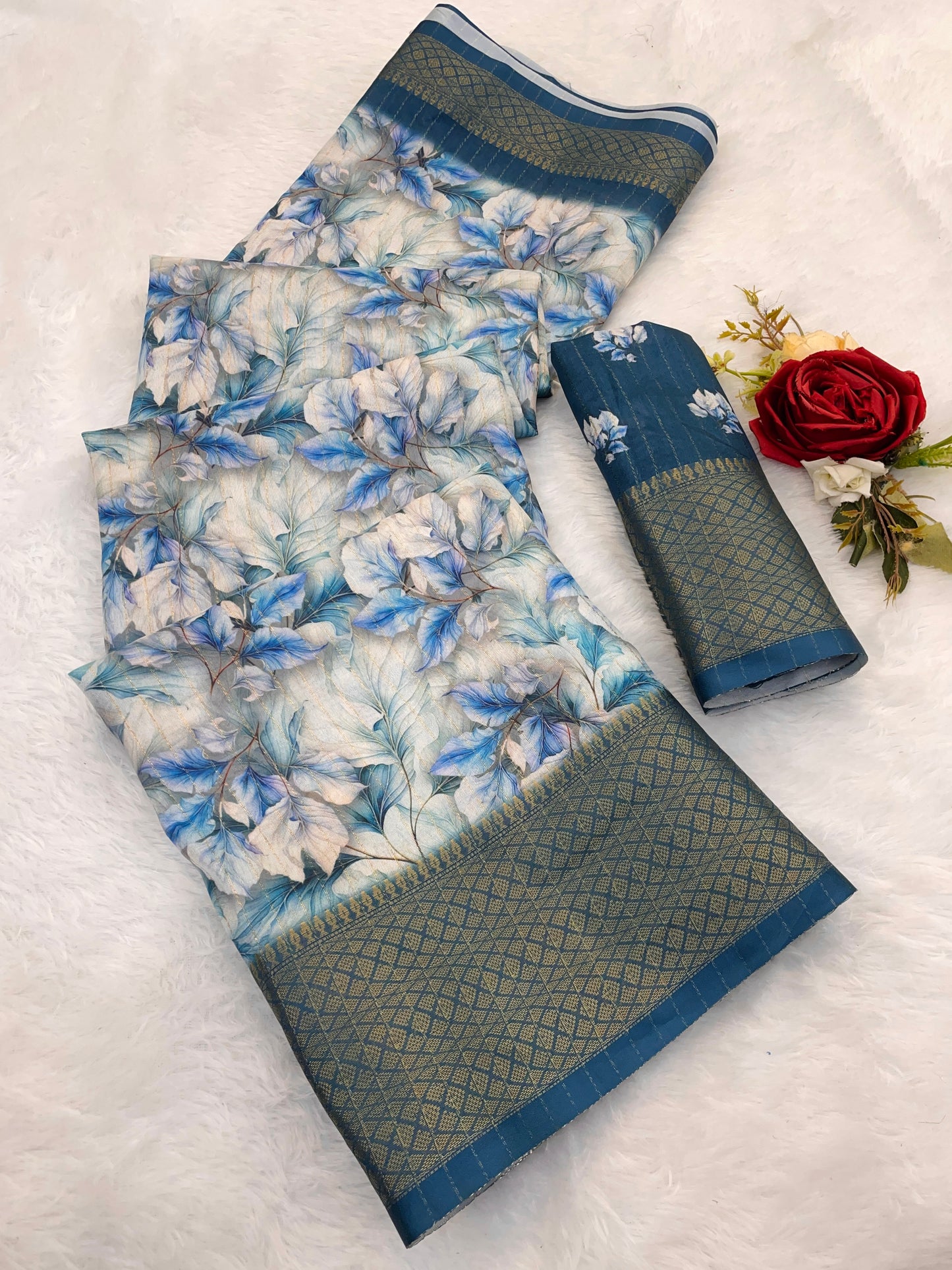 Classic Reco Jari – A Lustrous Blend of Heritage and Glamour