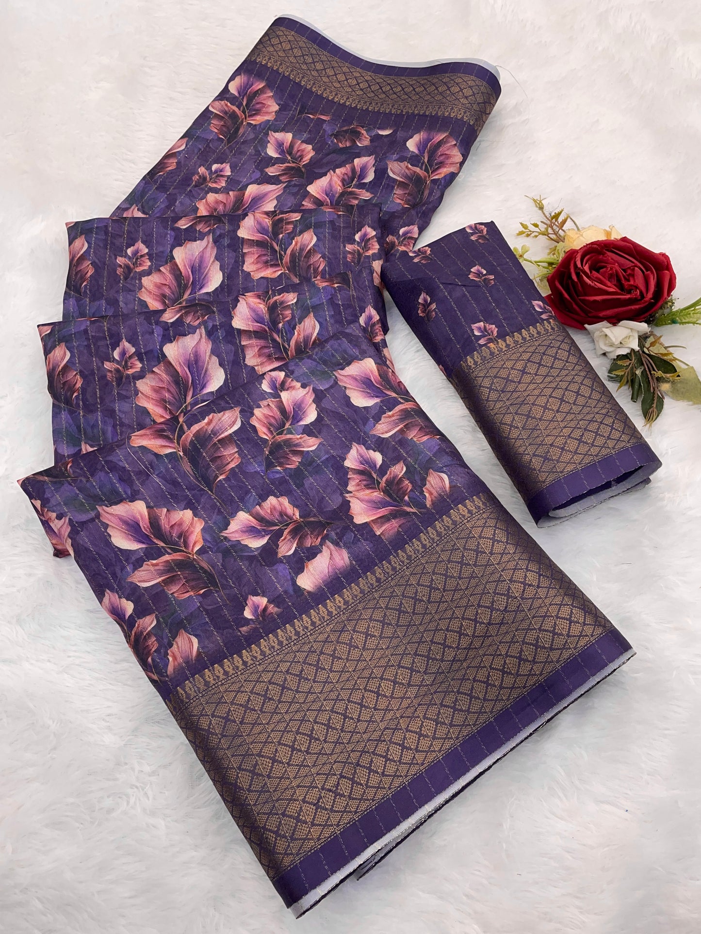 Classic Reco Jari – A Lustrous Blend of Heritage and Glamour