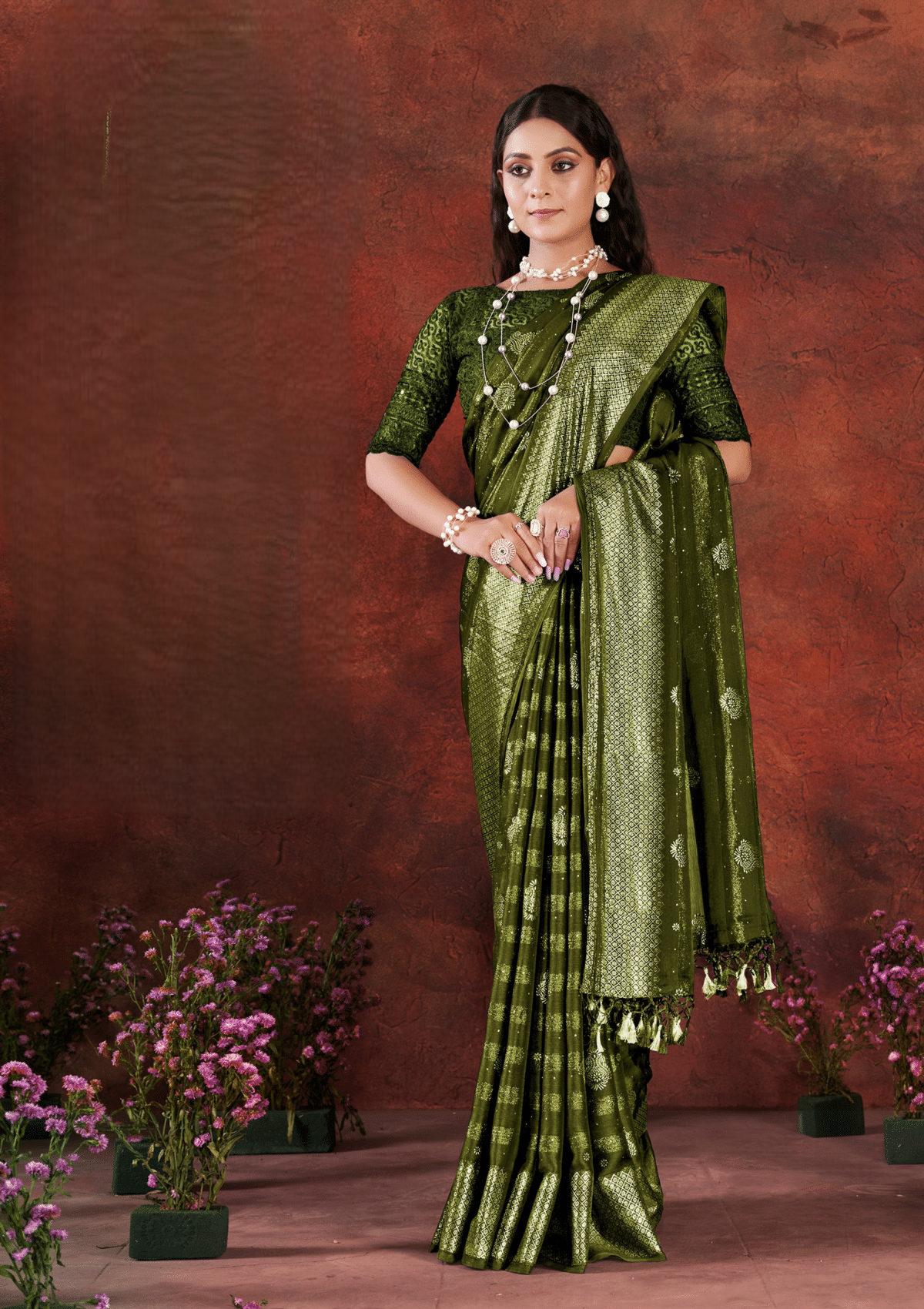Shubhnamastu Multicolor Jari Patta Saree with Elegant Design (8 Colours Available). **