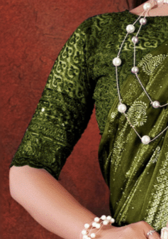 Shubhnamastu Multicolor Jari Patta Saree with Elegant Design (8 Colours Available). **