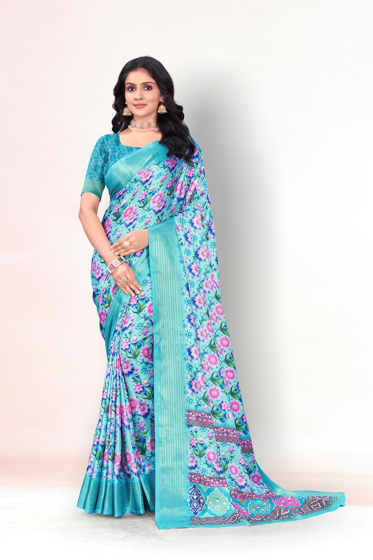 Jasmine Elegance Polyester Saree – Simplistic Beauty with a Modern Edge*