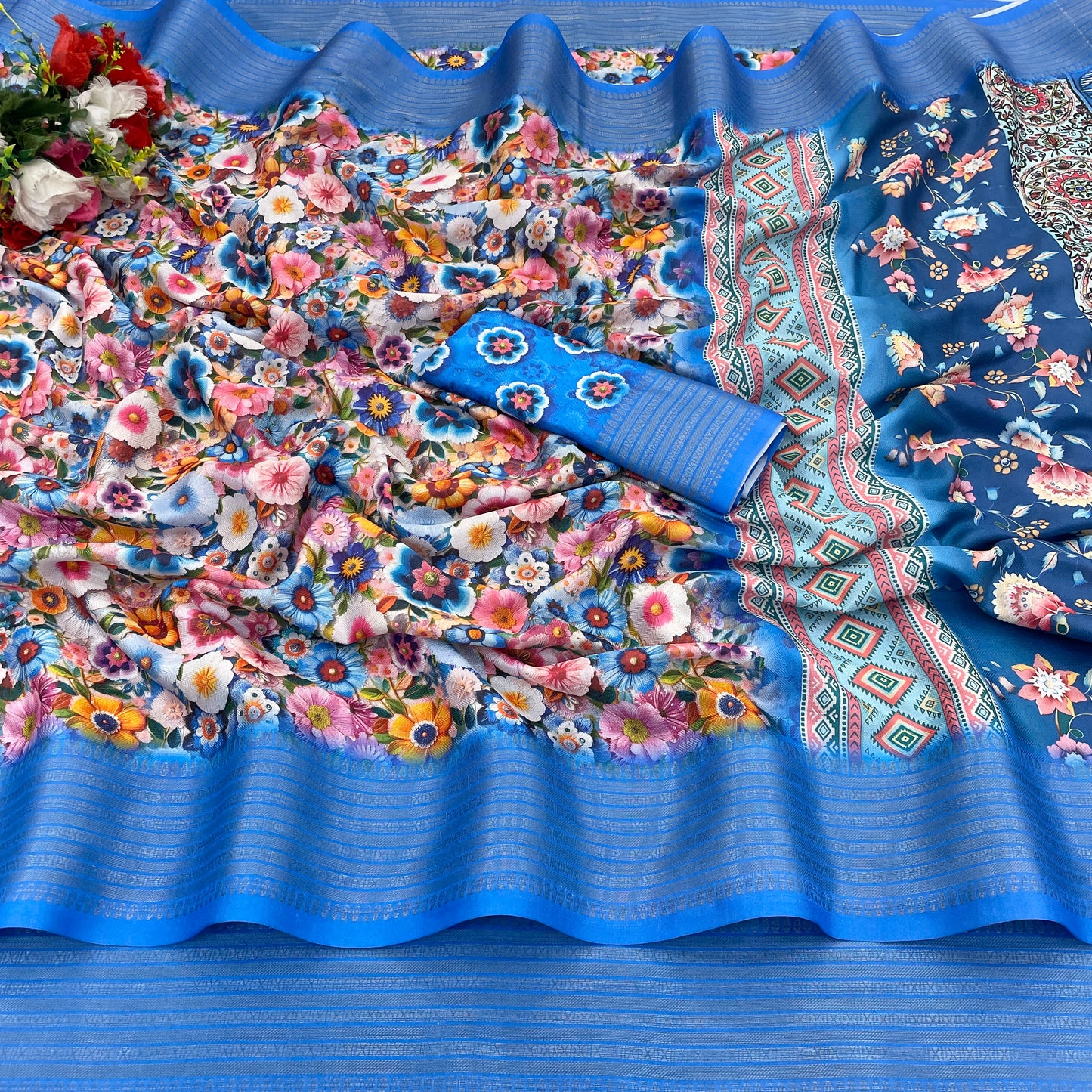 Jasmine Elegance Polyester Saree – Simplistic Beauty with a Modern Edge*