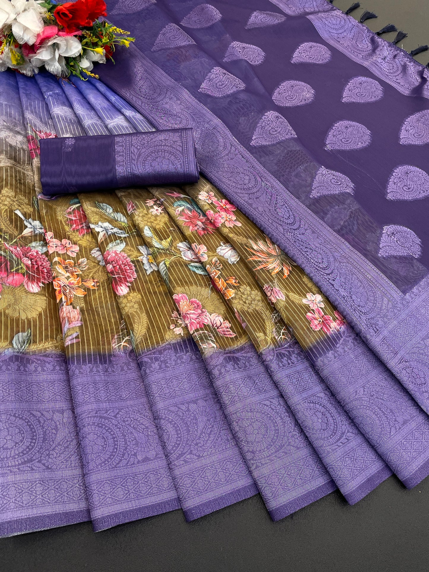 Sparkle Orabelle Polyester Saree – Effortless Elegance with a Lustrous Touch