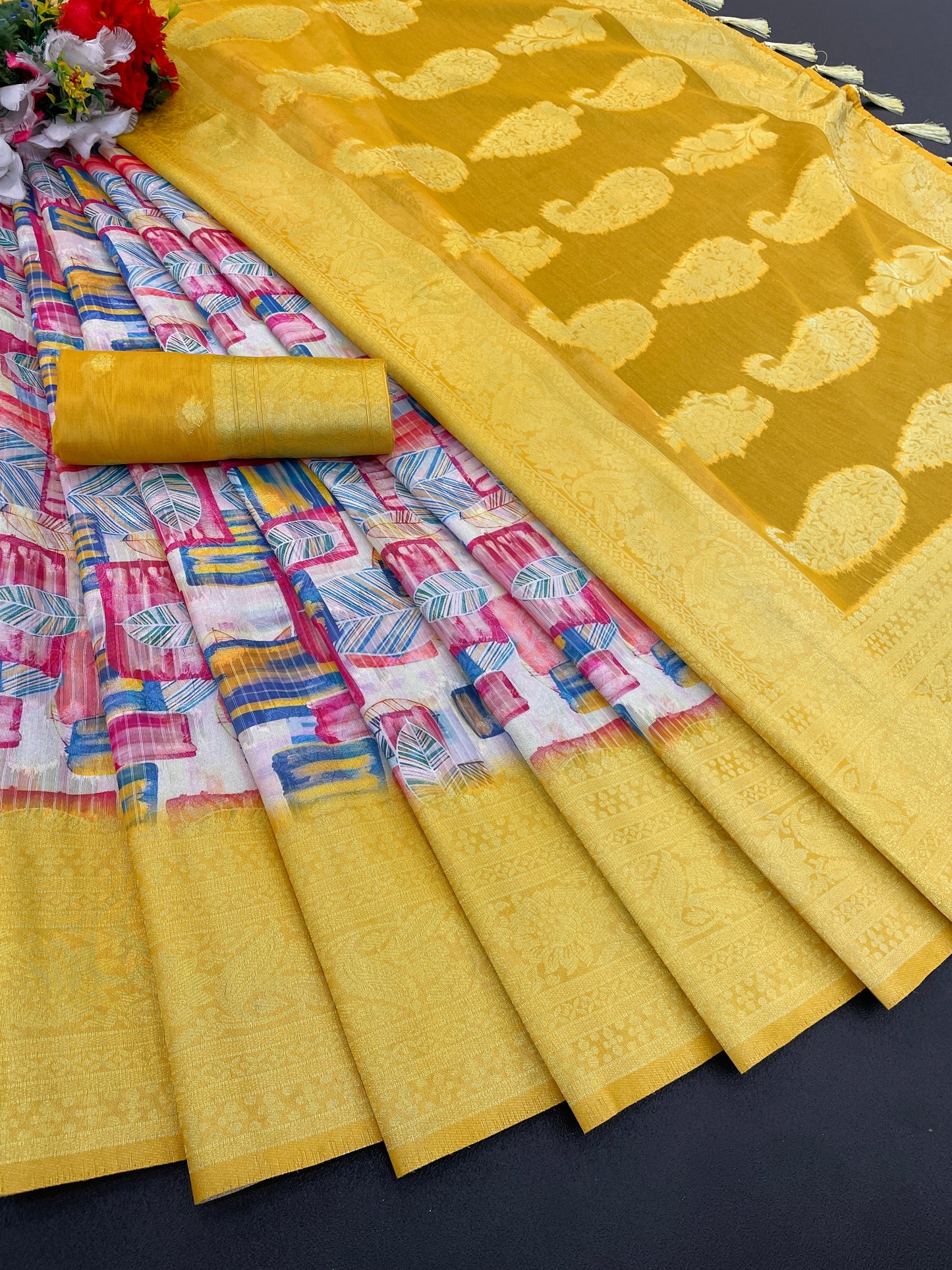 Sparkle Orabelle Polyester Saree – Effortless Elegance with a Lustrous Touch