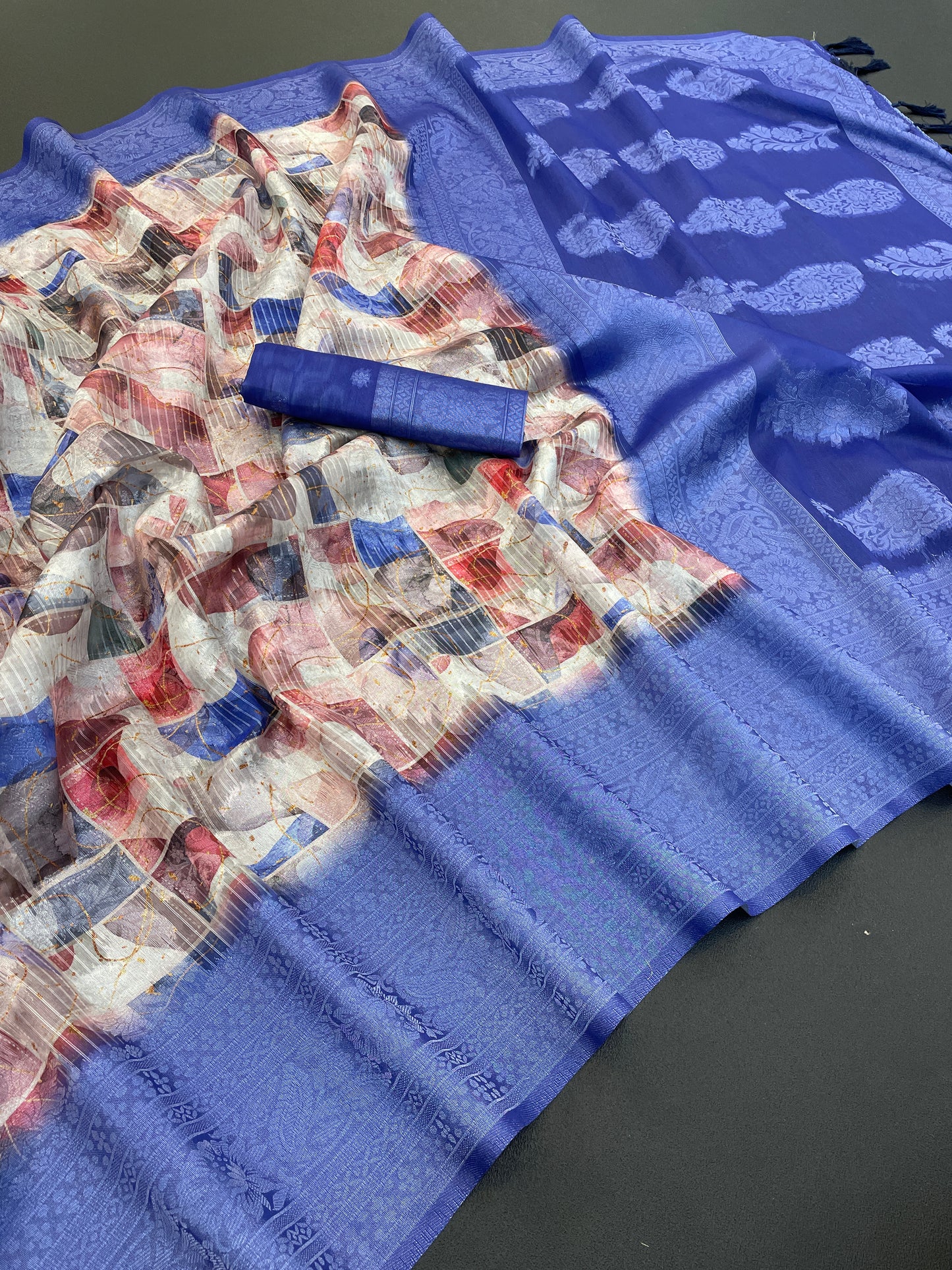 Sparkle Orabelle Polyester Saree – Effortless Elegance with a Lustrous Touch