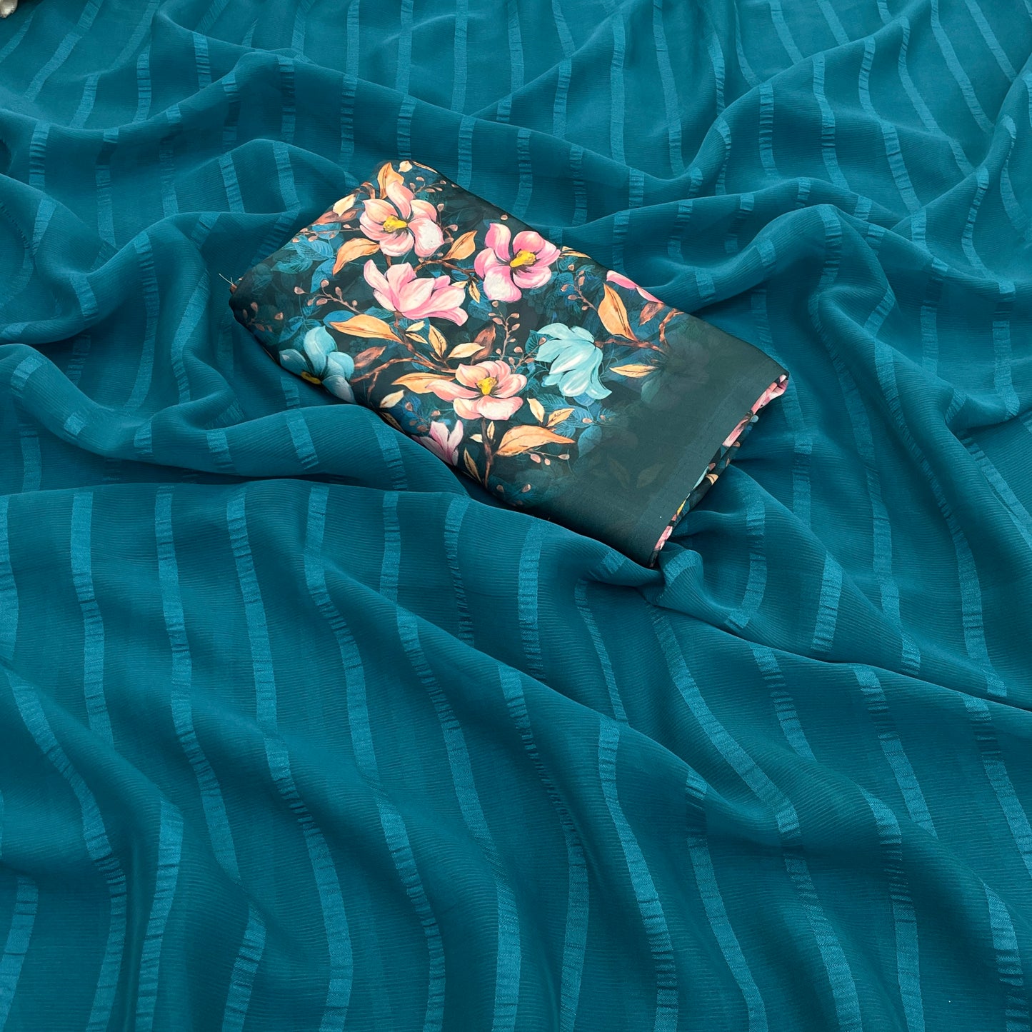 Tarini Chiffon Saree – A Symphony of Grace and Elegance